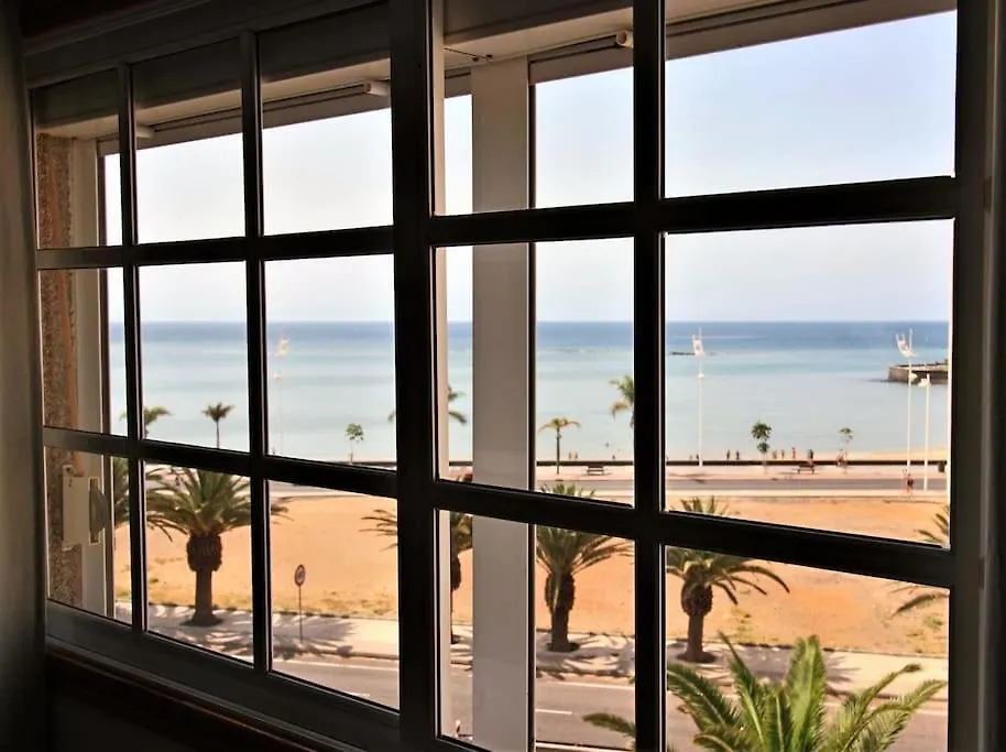 Arrecife Playa, Centrico Cerca De La Playa Apartment